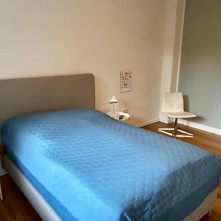 Apartmán Zentrumsnahe Schoene Altbauwohnung Bis 4 Personen