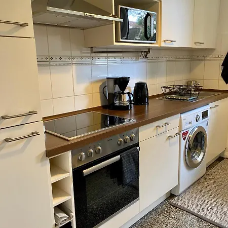 Zentrumsnahe Schoene Altbauwohnung Bis 4 Personen Apartment Flensburg