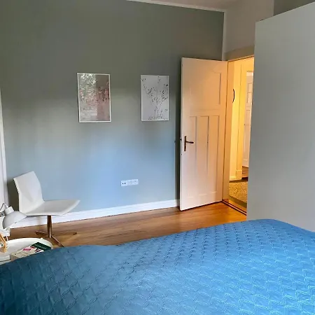 Apartmán Zentrumsnahe Schoene Altbauwohnung Bis 4 Personen Flensburg